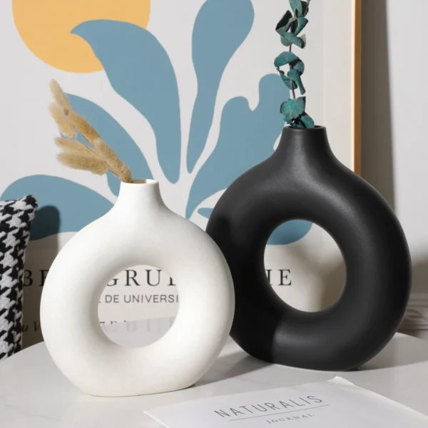 Nordic Ceramic Donut Vase – Modern Home & Office Decor - Image 2