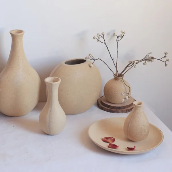 Retro Wooden Flower Vase with Silk Hydrangea Bouquet - Image 28