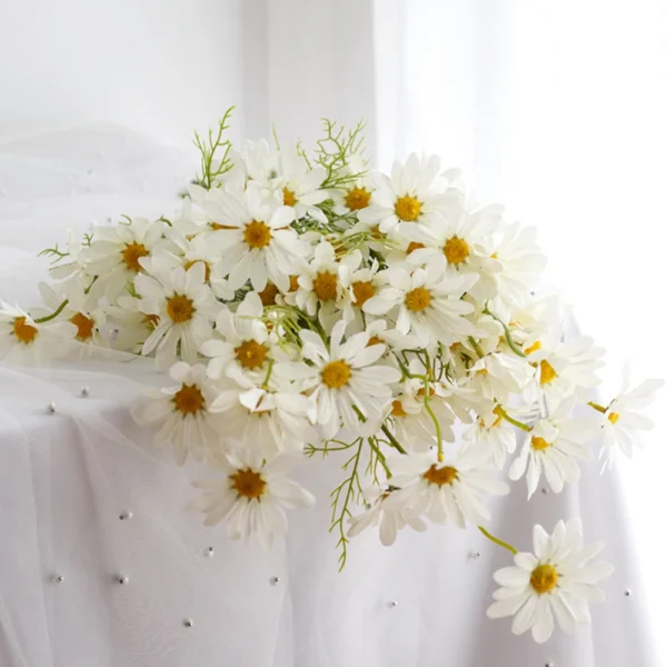 Artificial Daisy Flowers Bouquet – 10pcs UV Resistant Faux Summer Blooms