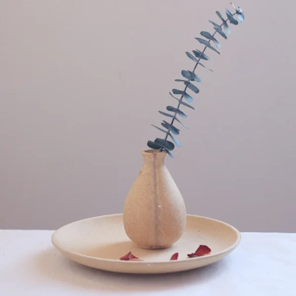 Retro Wooden Flower Vase with Silk Hydrangea Bouquet - Image 20