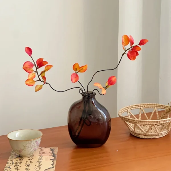 Retro Nordic Transparent Glass Vase for Flowers - Image 3