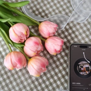 Luxury Real Touch Tulip Bouquet – 3pcs Latex Flowers