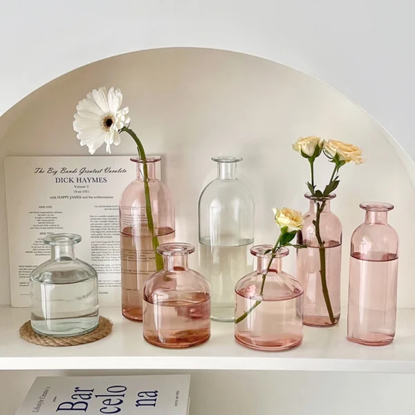 Clear Glass Bud Vase – Mini Hydroponic Wedding Decor - Image 5