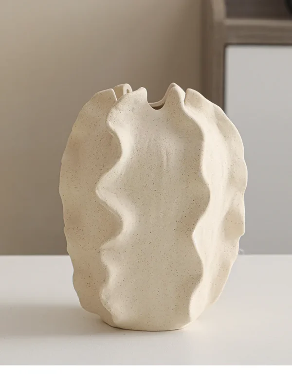 White Ceramic Conch Vase – Modern Nordic Tabletop Pot - Image 31